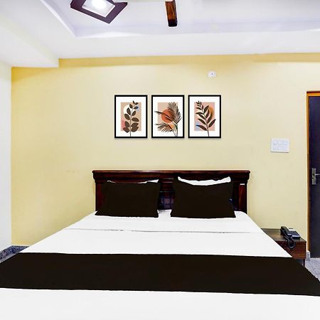 Hotel O Anoos Minarva Hyderabad Esterno foto